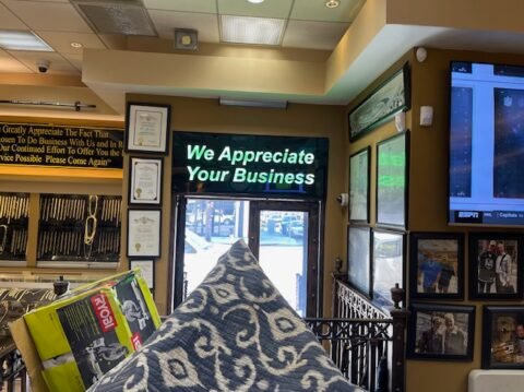 image0 (9d5d632f-9e03-4426-a432-24ef3a606f5b) A sign that says we appreciate your business
