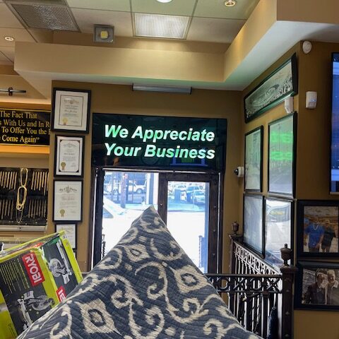 A sign that says we appreciate your business